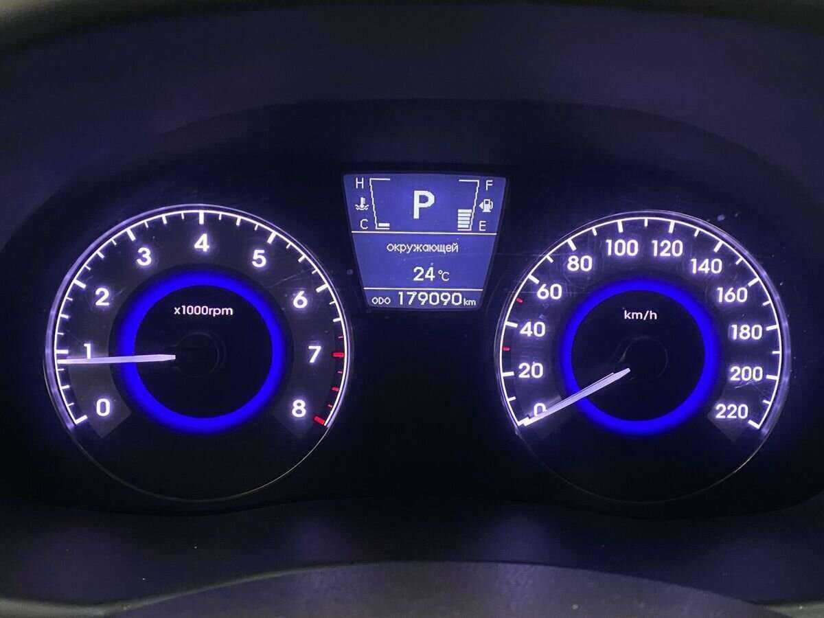 Купить Hyundai Solaris, 2012, 179 089 км, фото №13