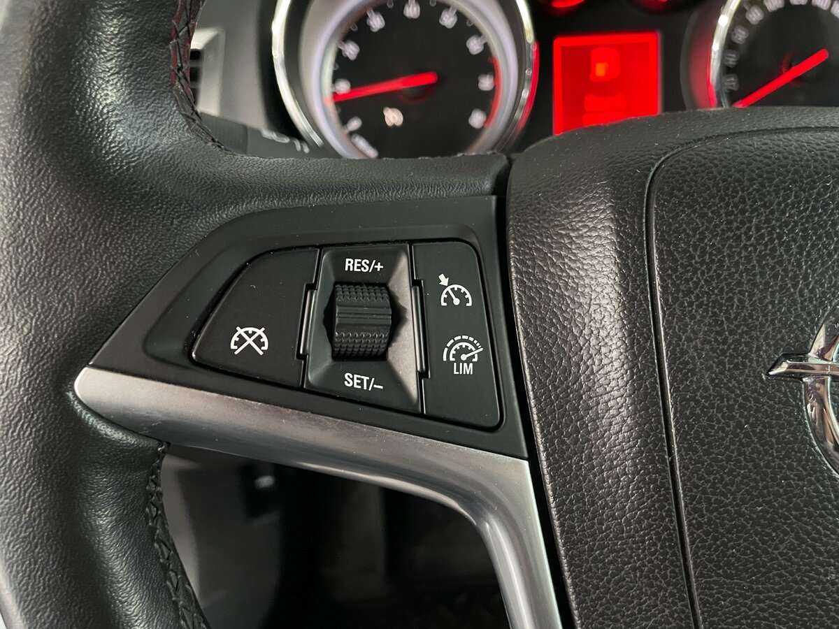 Купить Opel Astra, 2014, 185 420 км, фото №11