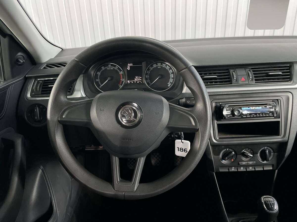 Купить Skoda Rapid, 2019, 89 000 км, фото №10