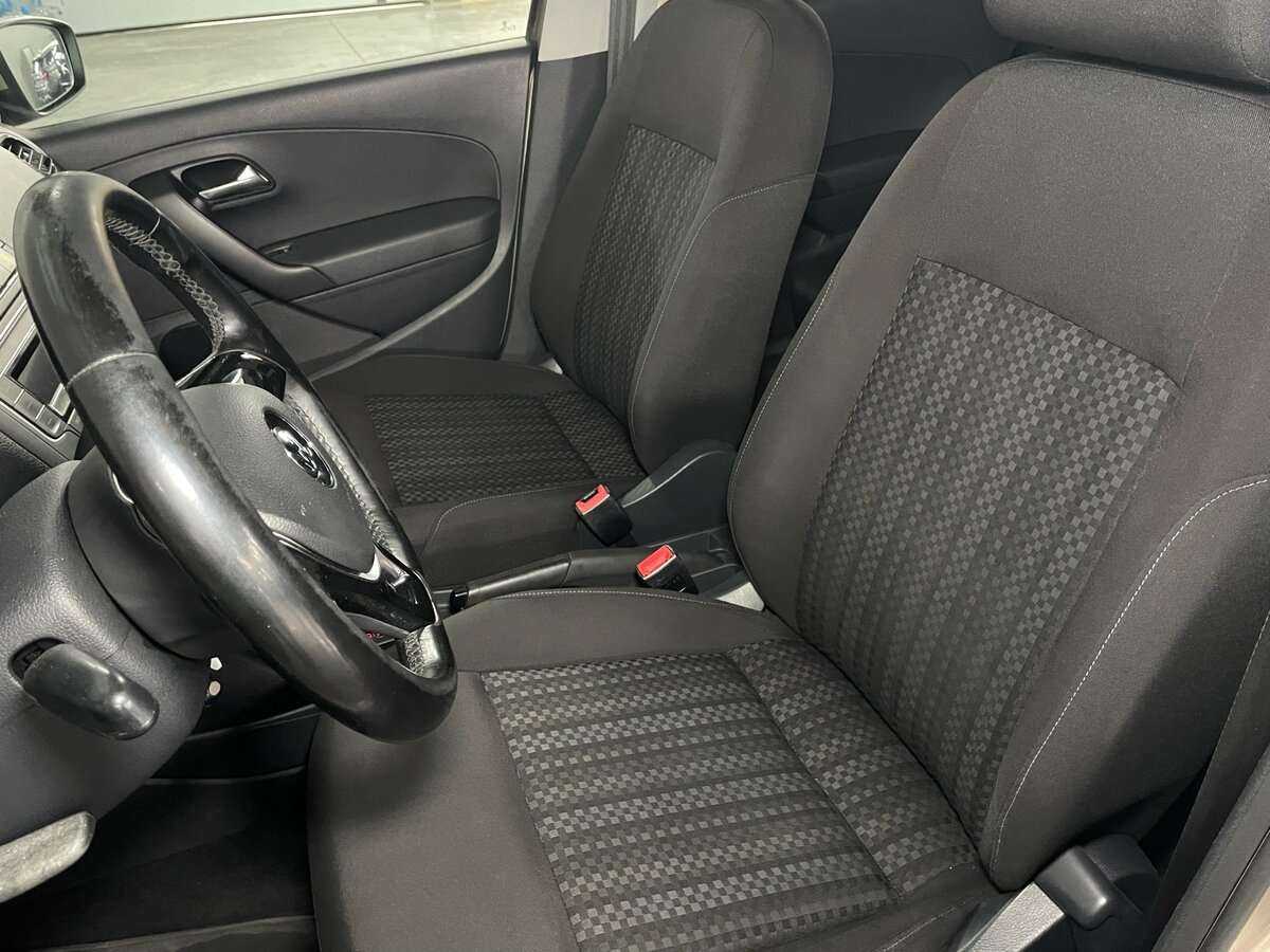 Купить Volkswagen Polo, 2016, 175 344 км, фото №11