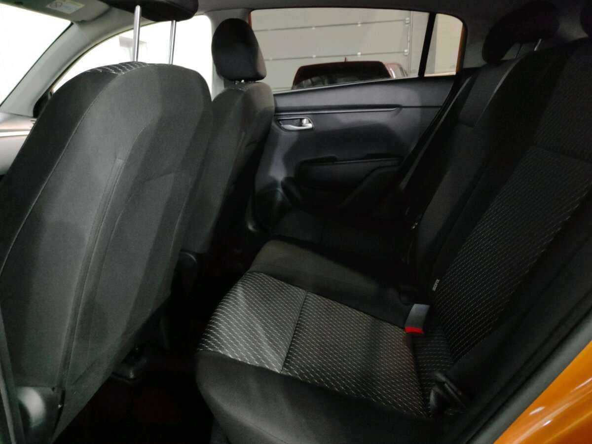 Купить Kia Rio X-Line, 2019, 48 364 км, фото №12