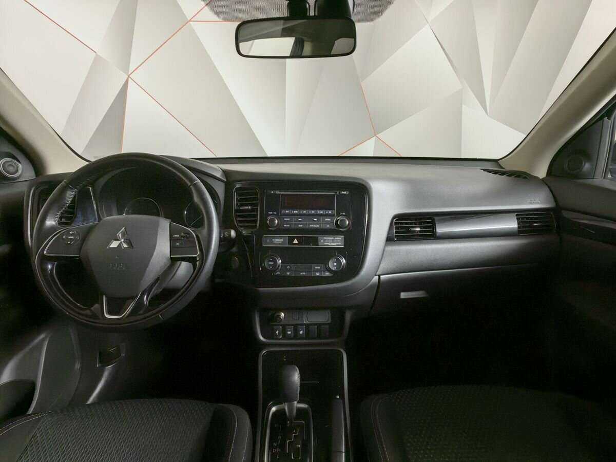 Купить Mitsubishi Outlander, 2018, 117 219 км, фото №9