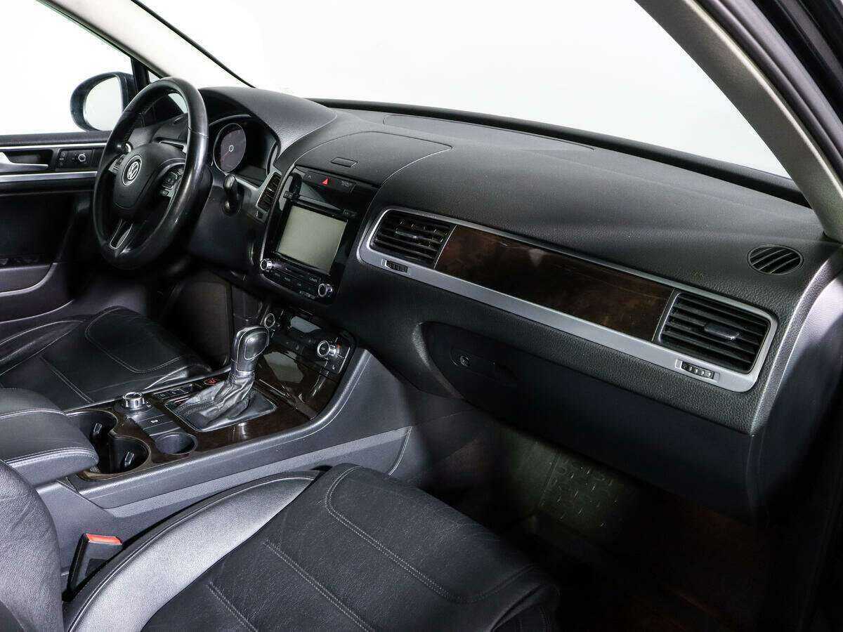 Купить Volkswagen Touareg, 2012, 200 985 км, фото №9