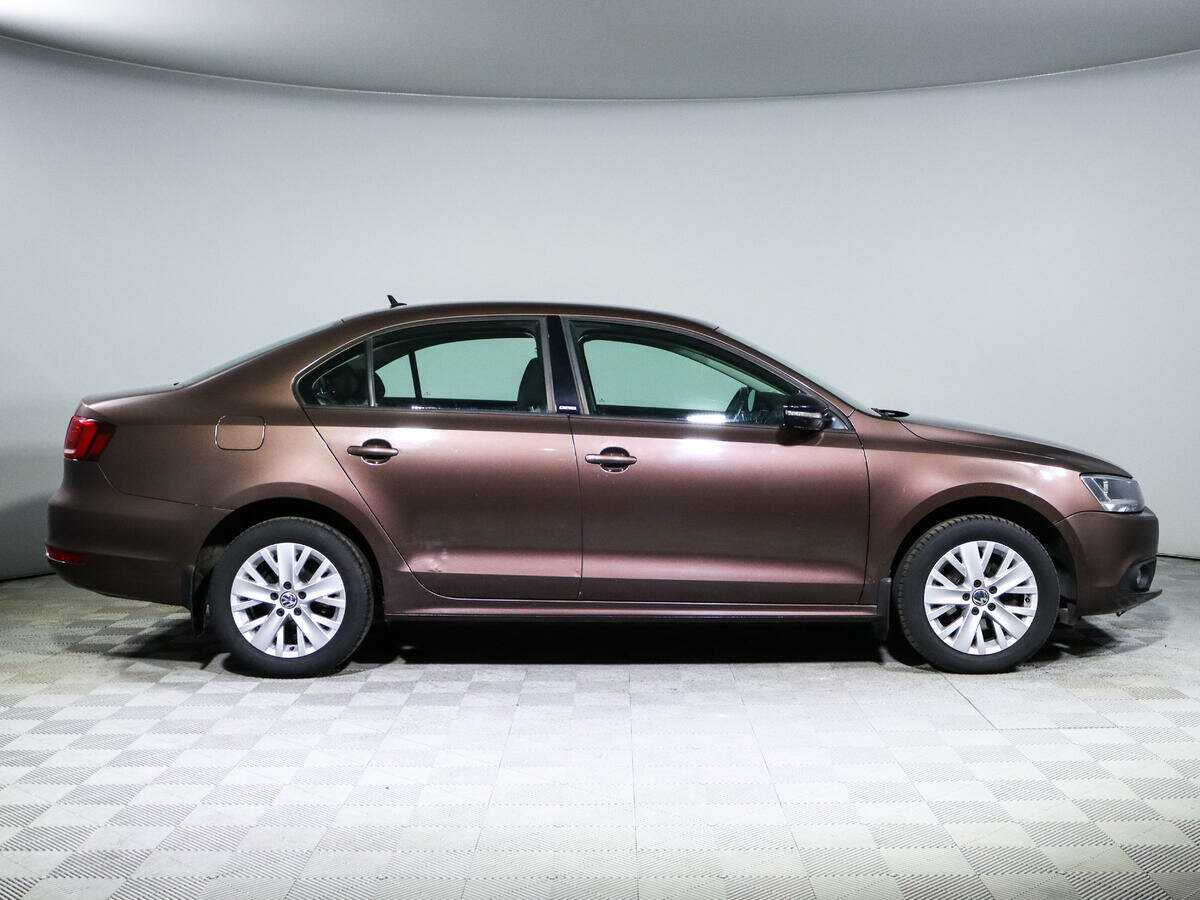 Купить Volkswagen Jetta, 2014, 108 700 км, фото №4
