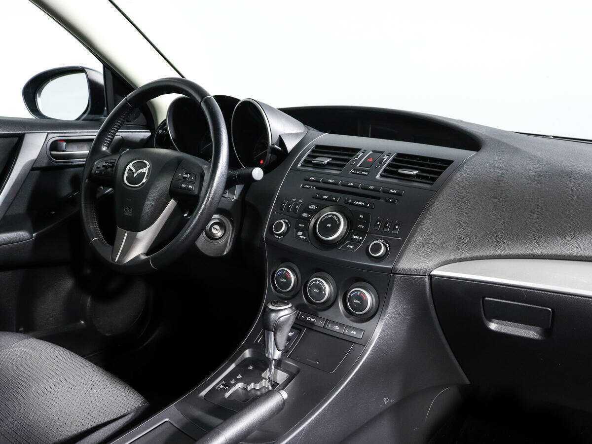 Купить Mazda 3, 2013, 95 855 км, фото №9