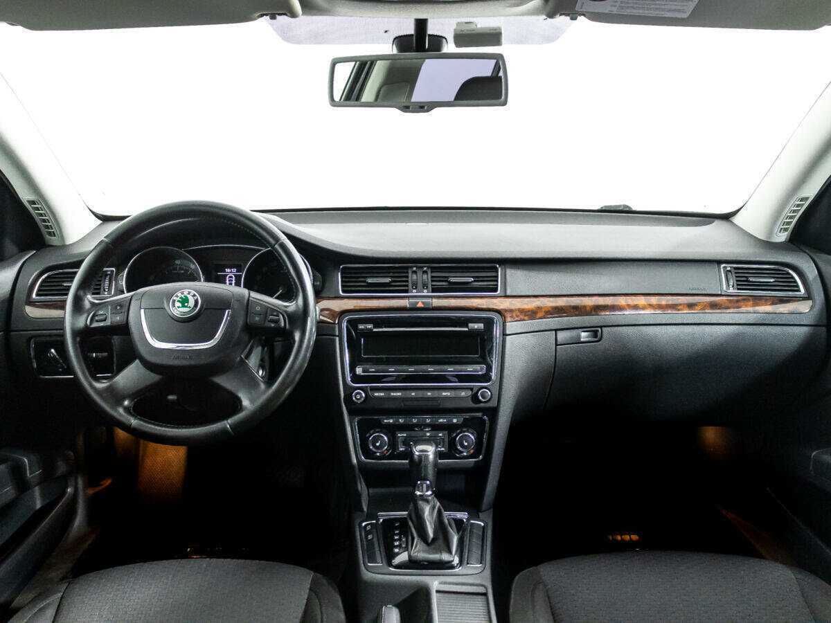 Купить Skoda Superb, 2012, 180 163 км, фото №13