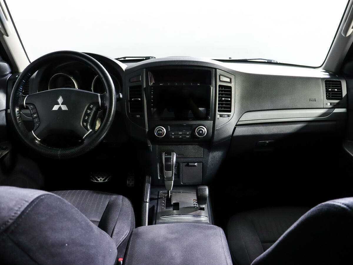 Купить Mitsubishi Pajero, 2012, 101 000 км, фото №10