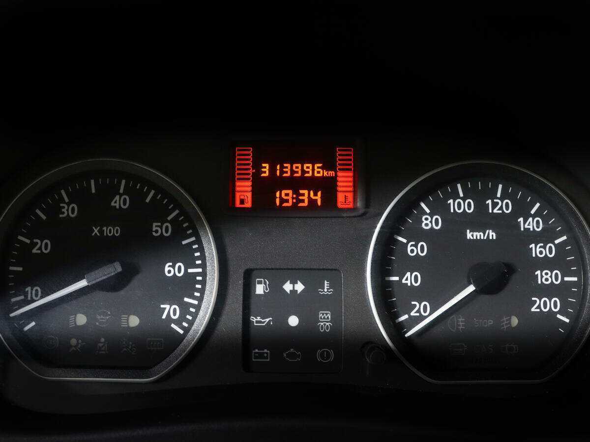 Купить Nissan Almera, 2018, 313 995 км, фото №9