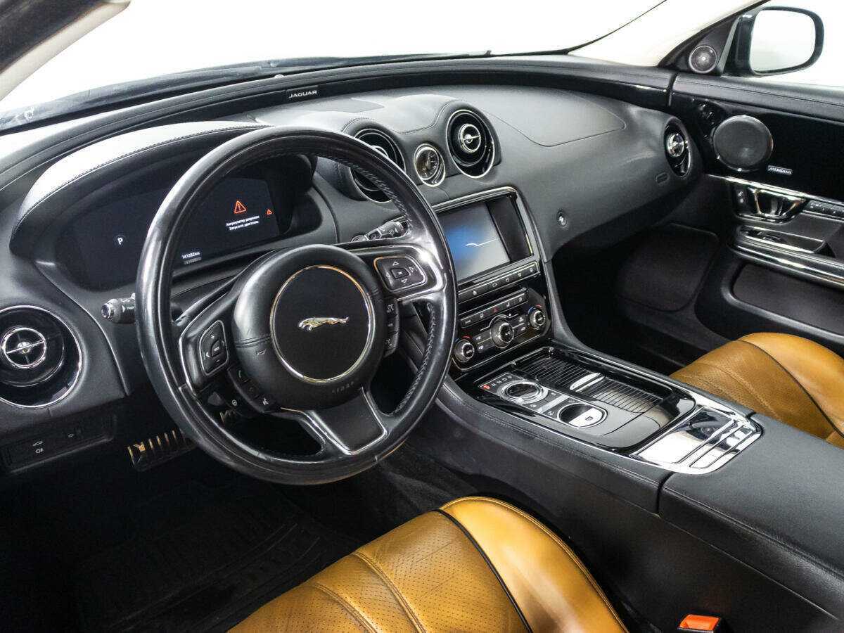 Купить Jaguar XJ LWB Long, 2016, 141 280 км, фото №11