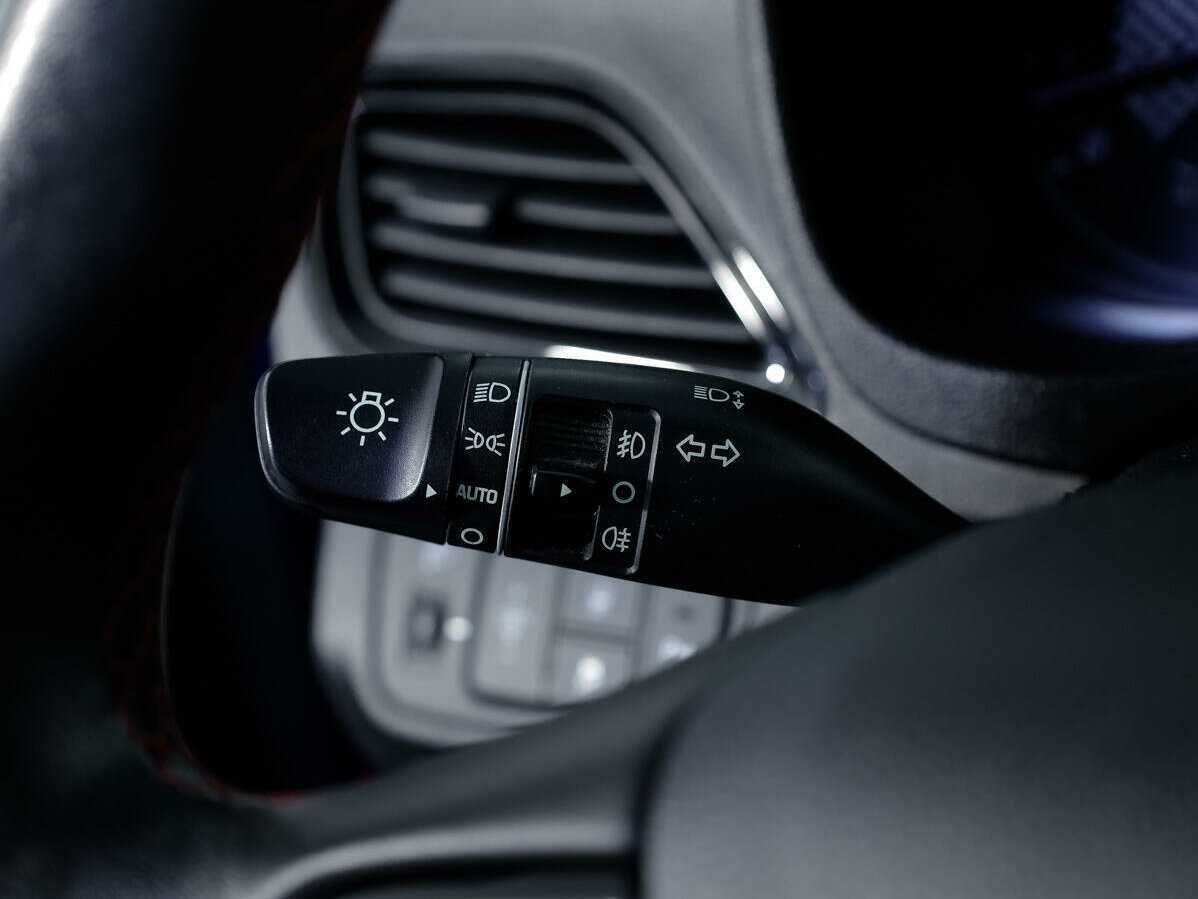 Купить Hyundai Solaris, 2020, 72 142 км, фото №19