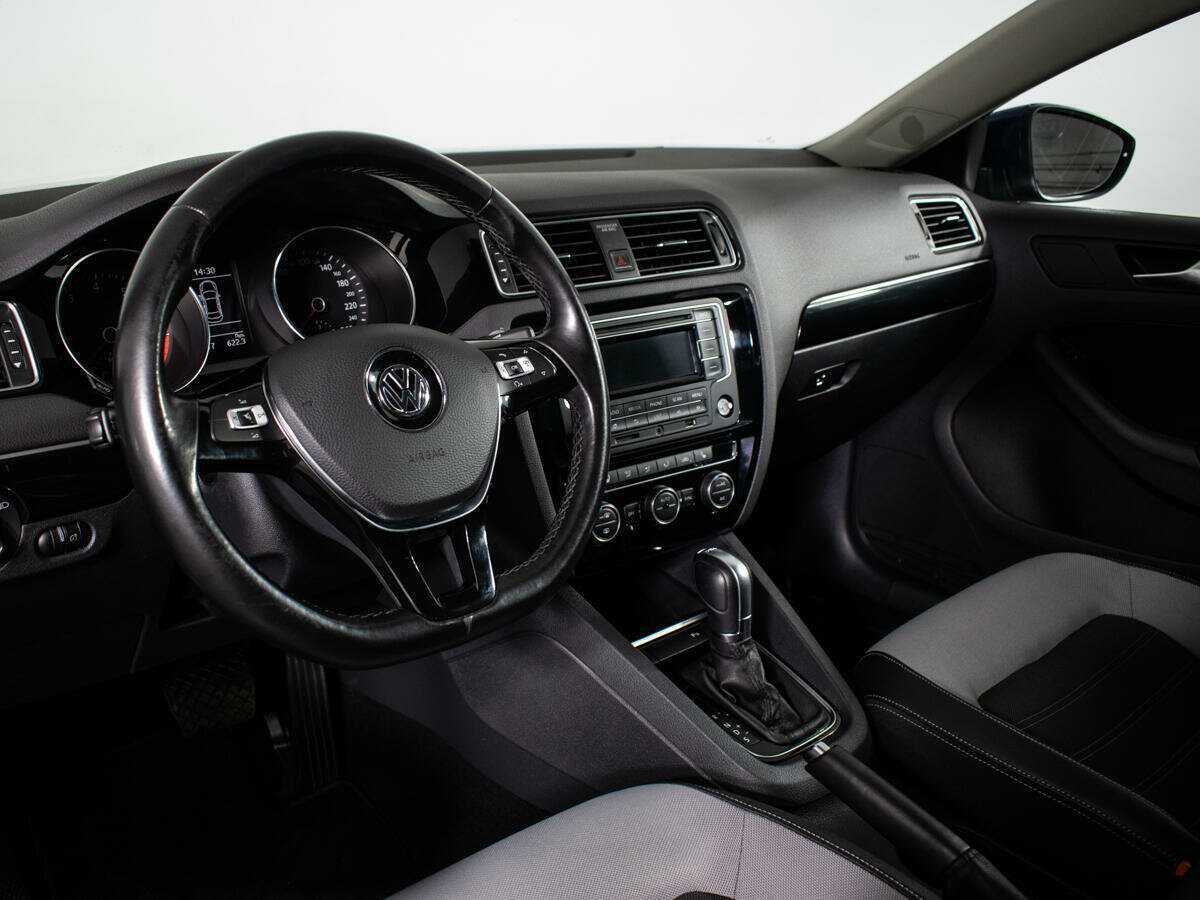 Купить Volkswagen Jetta, 2015, 97 915 км, фото №13