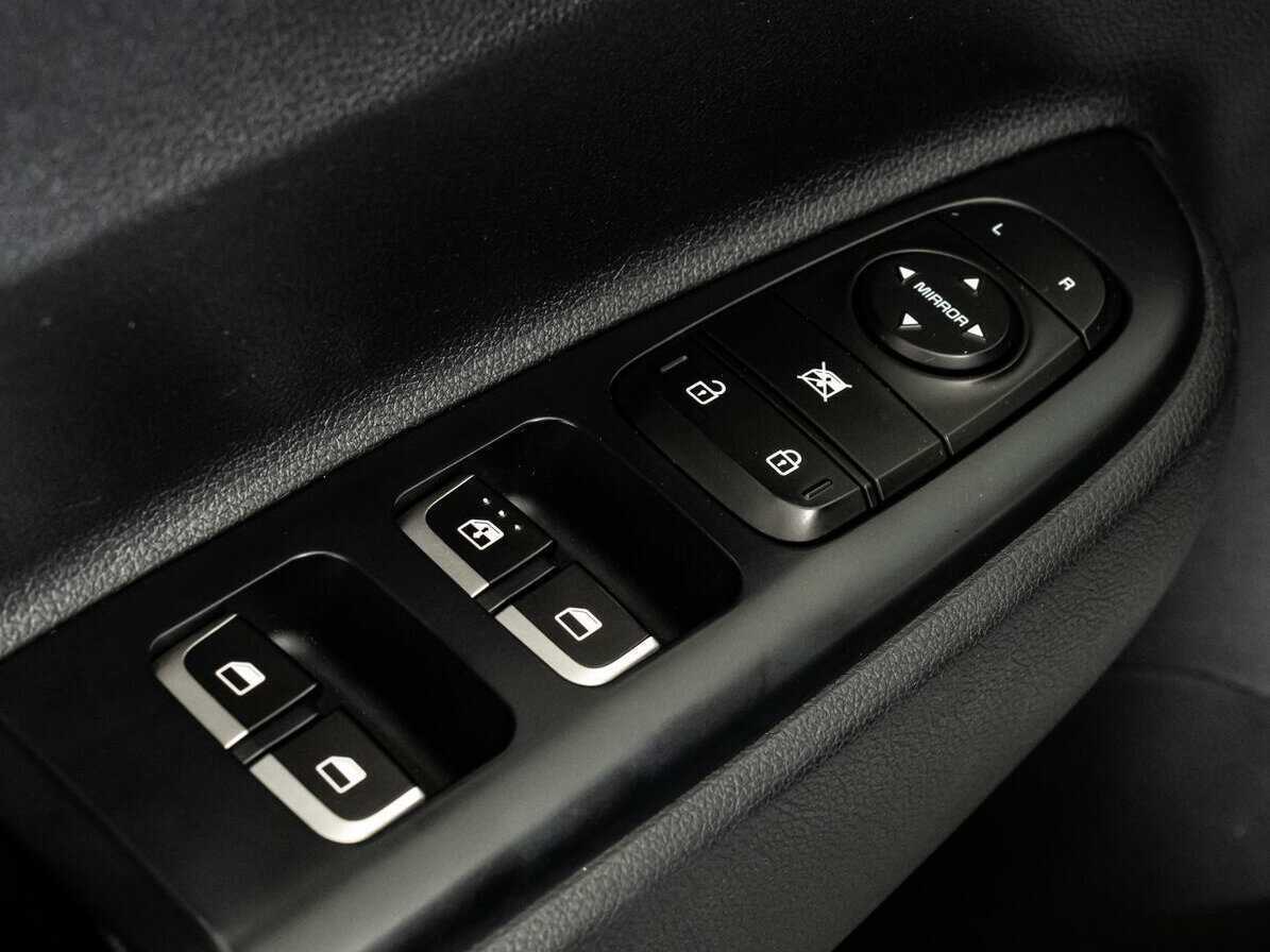 Купить Kia Rio X-Line, 2018, 90 644 км, фото №19