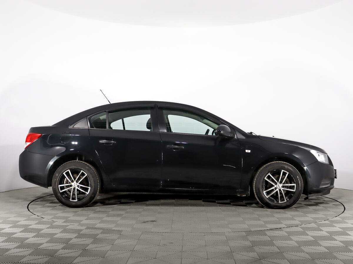 Купить Chevrolet Cruze, 2012, 250 911 км, фото №4