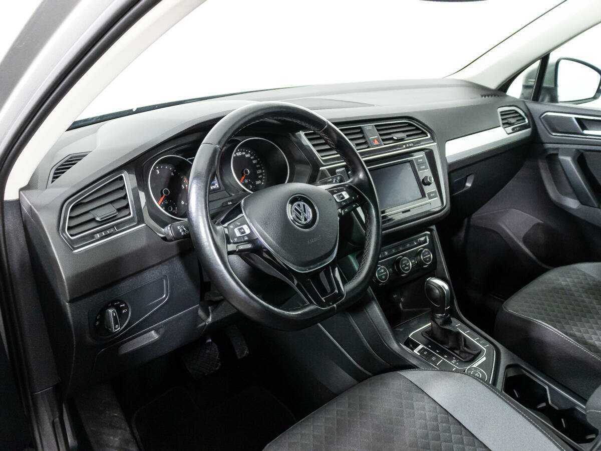 Купить Volkswagen Tiguan, 2018, 163 671 км, фото №11