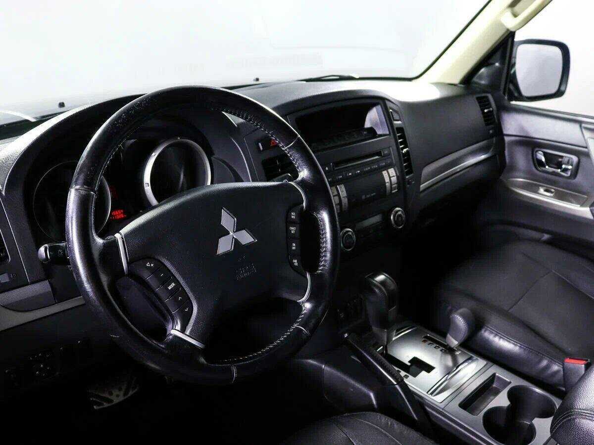 Купить Mitsubishi Pajero, 2013, 111 321 км, фото №11