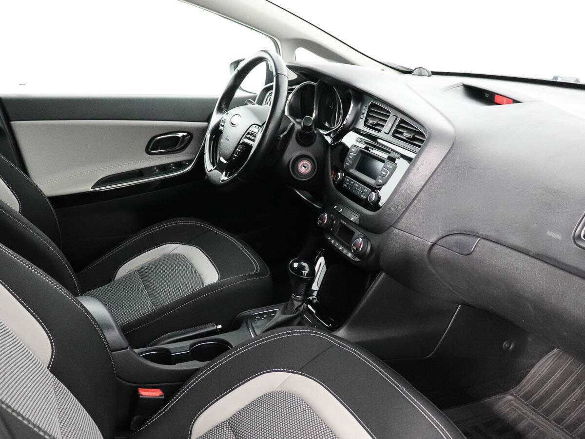 Купить Kia Ceed, 2014, 102 040 км, фото №9