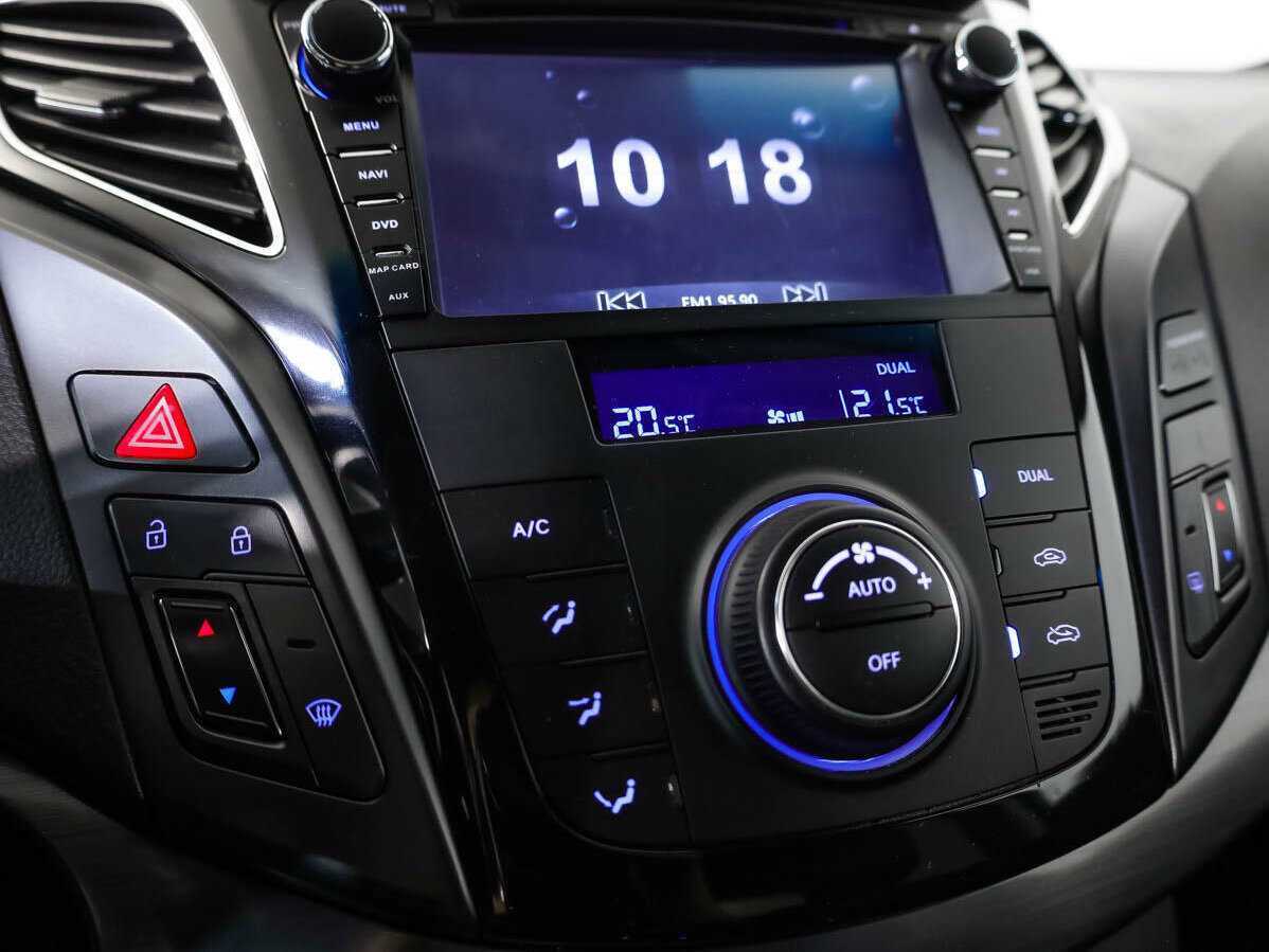 Купить Hyundai i40, 2015, 140 460 км, фото №17