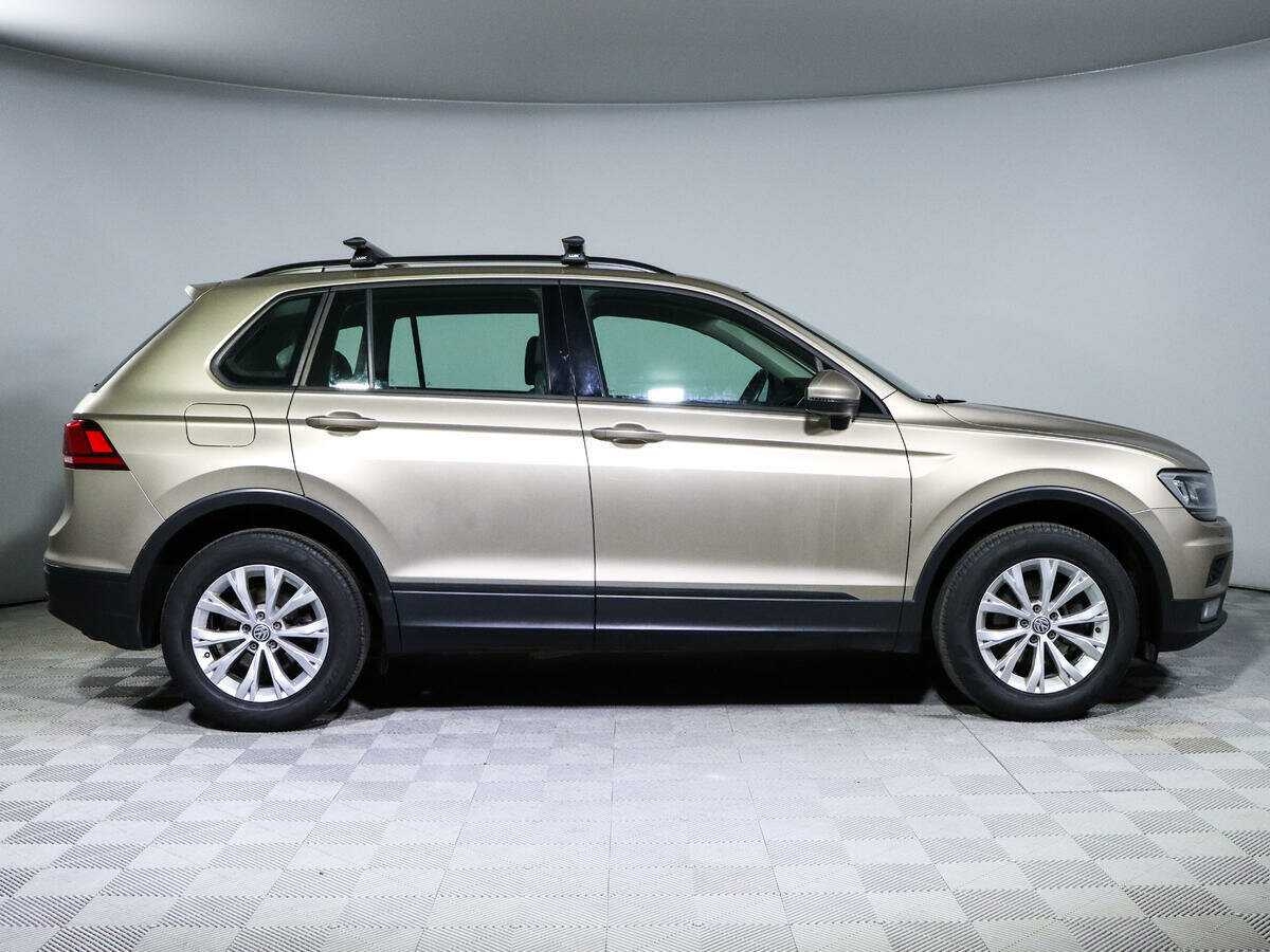 Купить Volkswagen Tiguan L, 2019, 107 477 км, фото №4