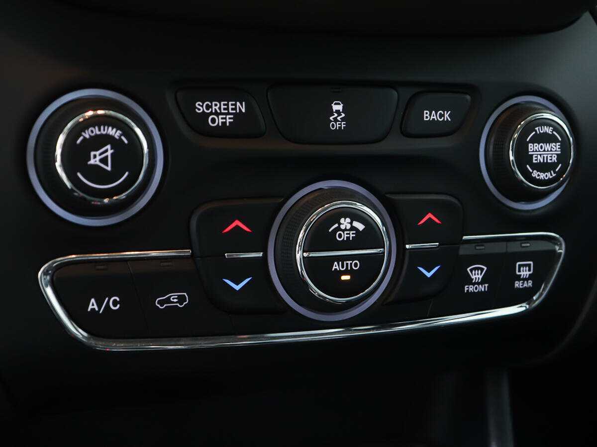 Купить Jeep Cherokee, 2014, 124 051 км, фото №19