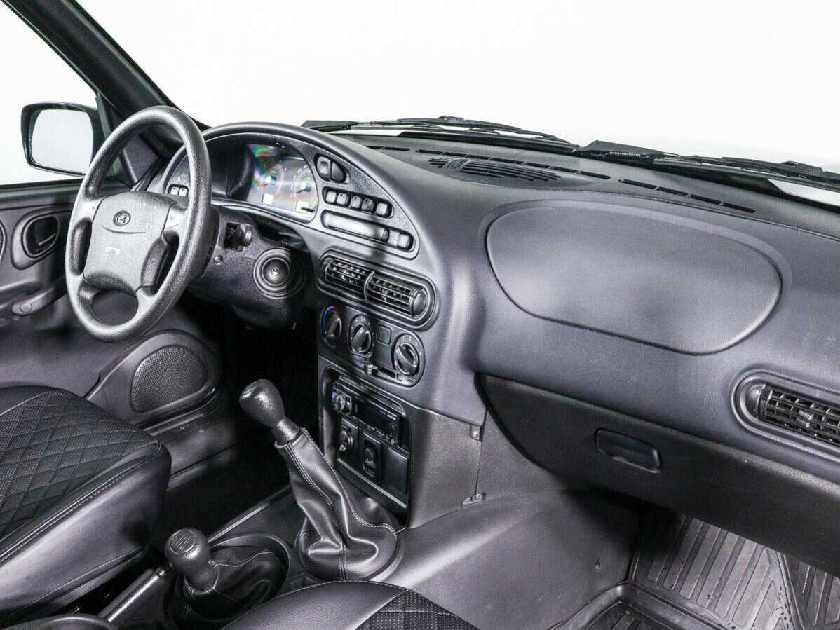 Купить Lada (ВАЗ) Niva, 2023, 10 800 км, фото №9