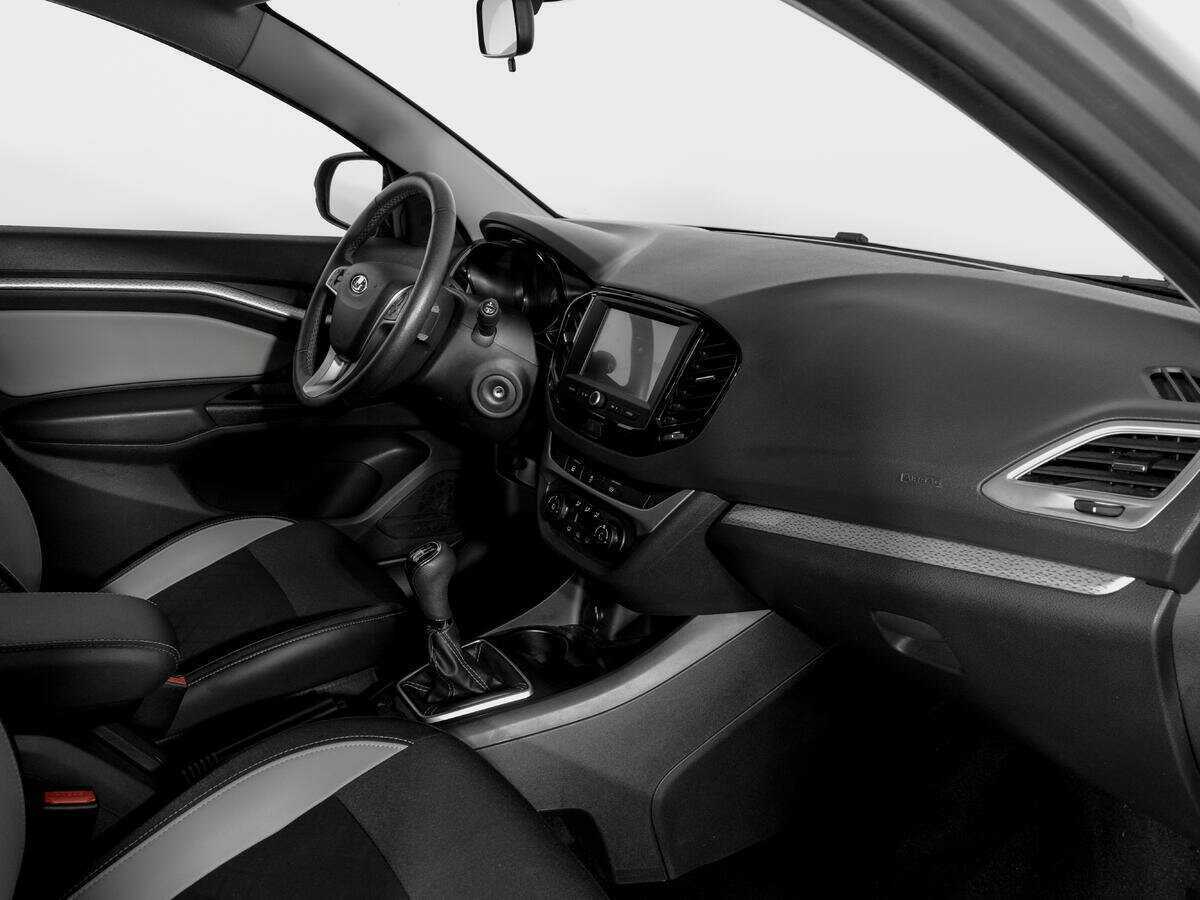 Купить Lada (ВАЗ) Vesta SW Cross, 2021, 32 000 км, фото №9