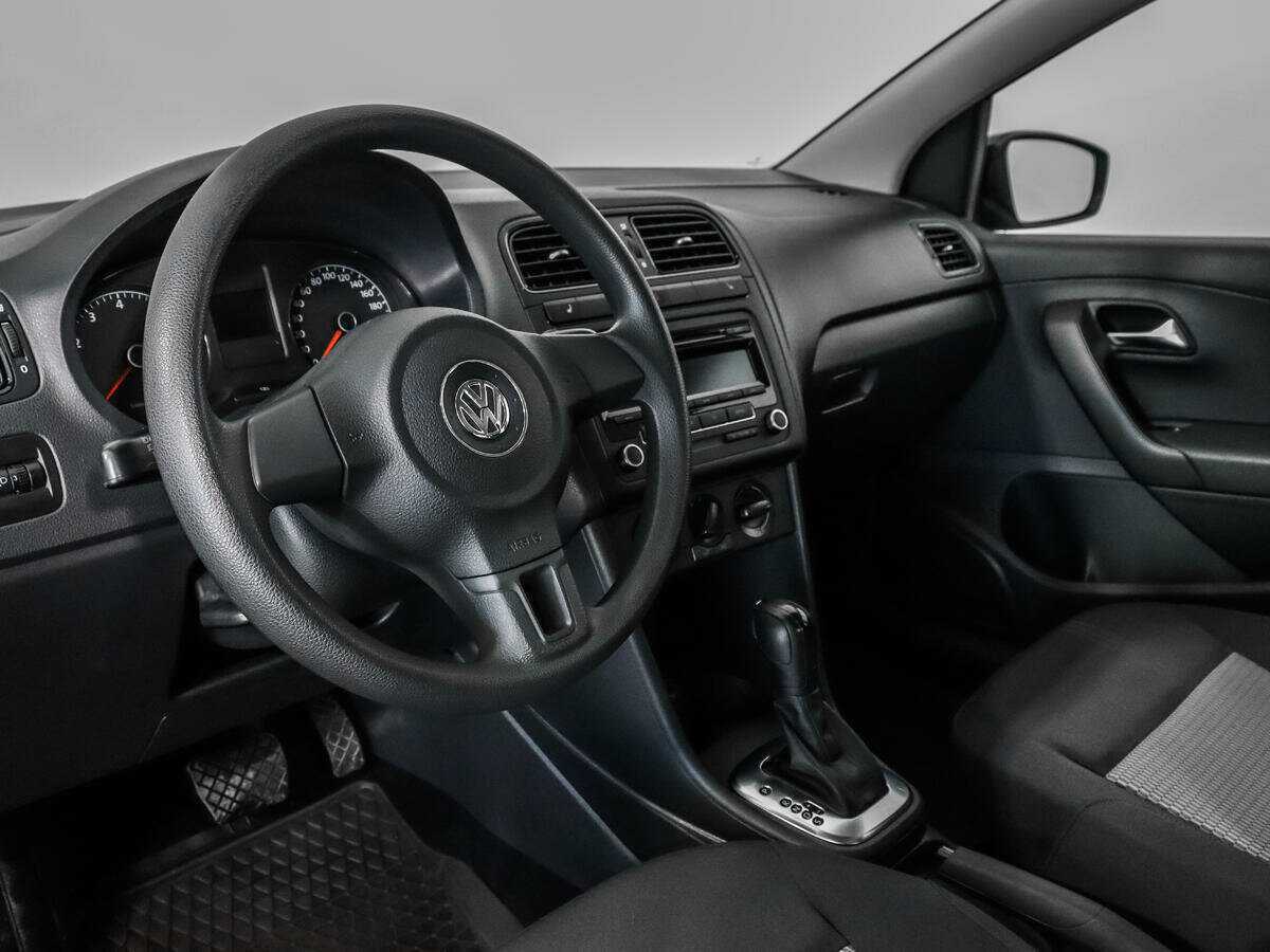 Купить Volkswagen Polo, 2012, 119 200 км, фото №9