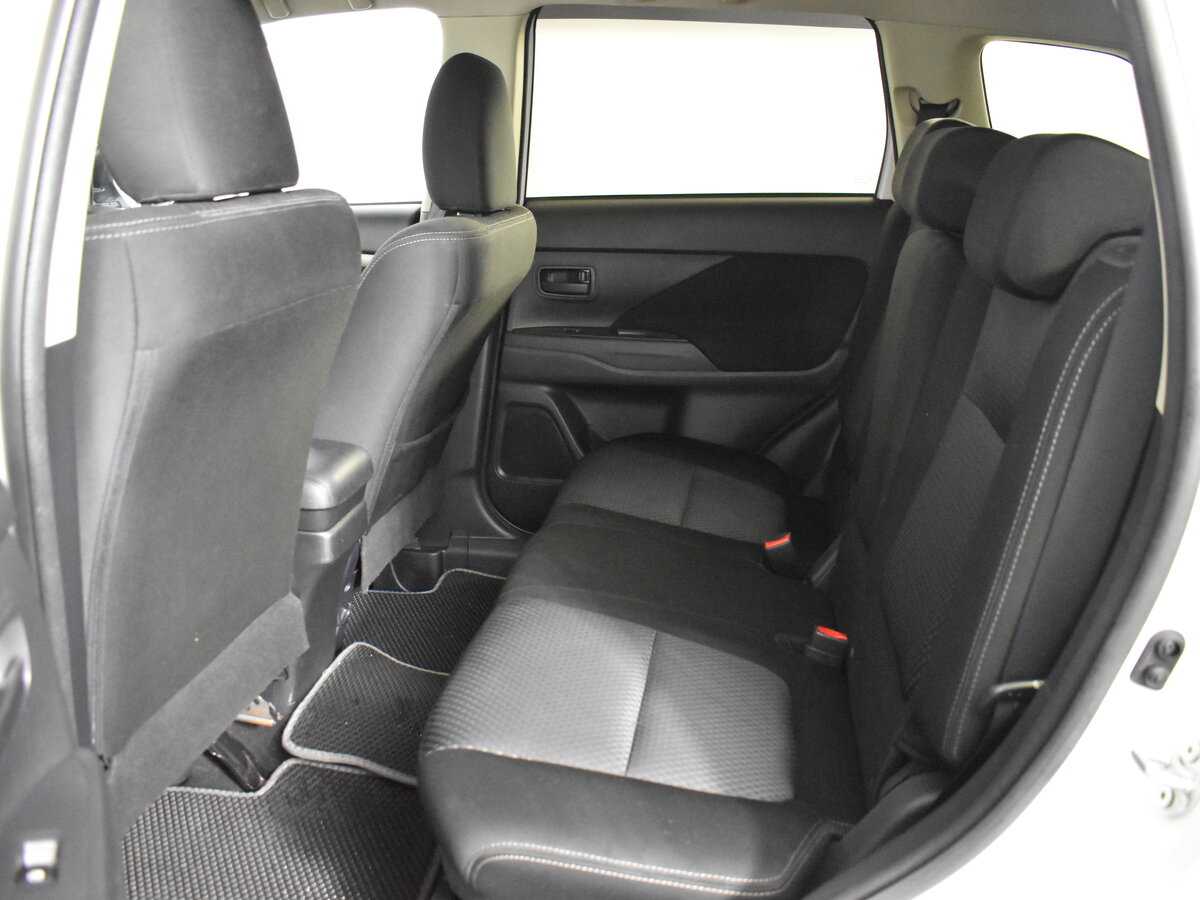 Купить Mitsubishi Outlander, 2017, 207 000 км, фото №7