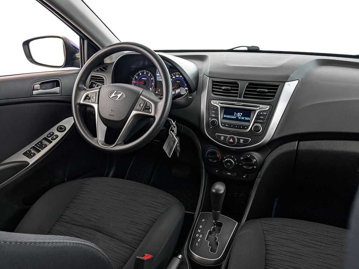 Купить Hyundai Solaris, 2015, 117 665 км, фото №17