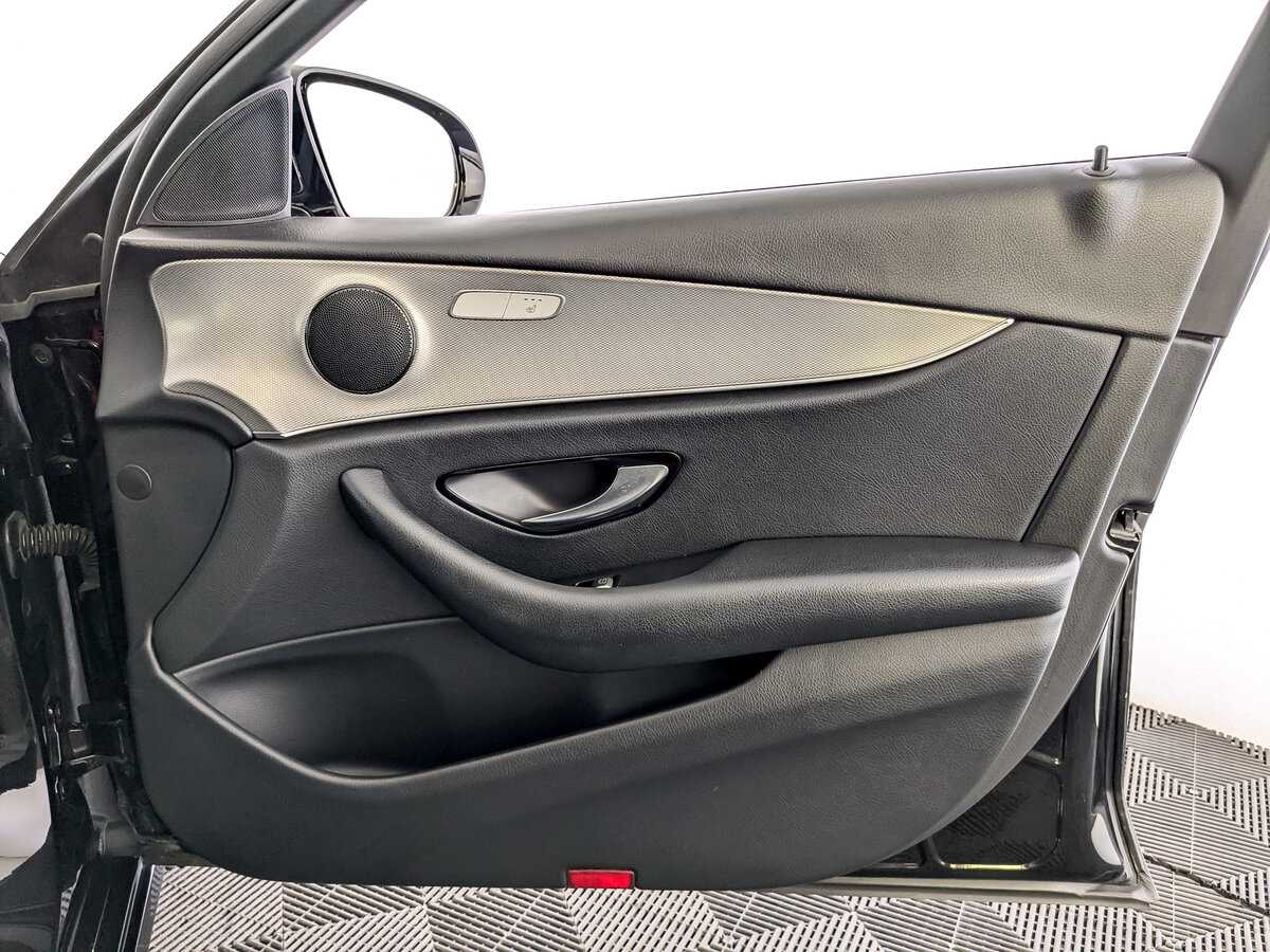 Купить Mercedes-Benz E-Класс 200, 2018, 201 203 км, фото №21