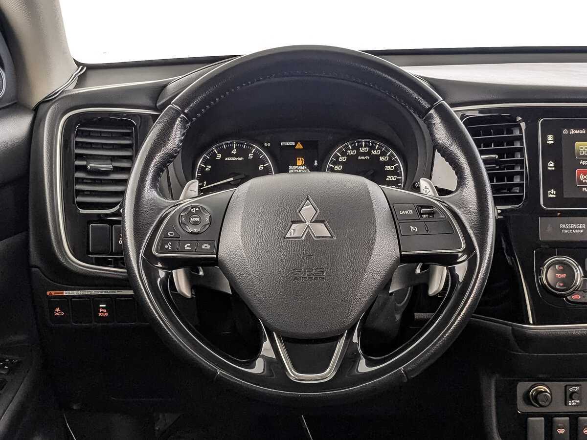 Купить Mitsubishi Outlander, 2017, 228 089 км, фото №17