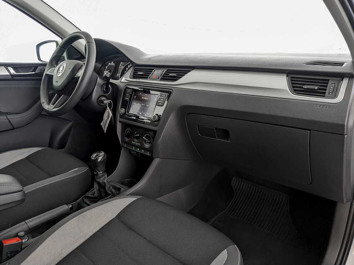 Купить Skoda Rapid, 2018, 122 115 км, фото №9