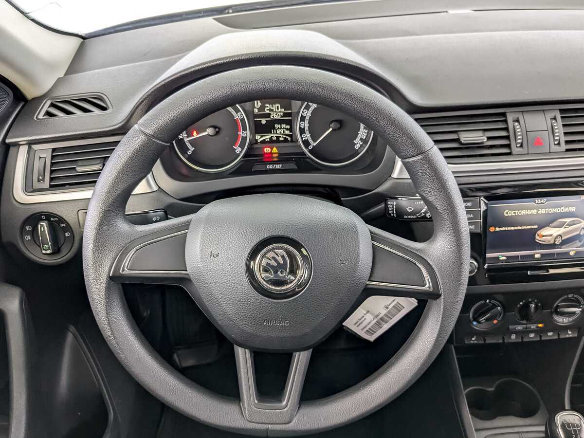 Купить Skoda Rapid, 2018, 111 290 км, фото №17