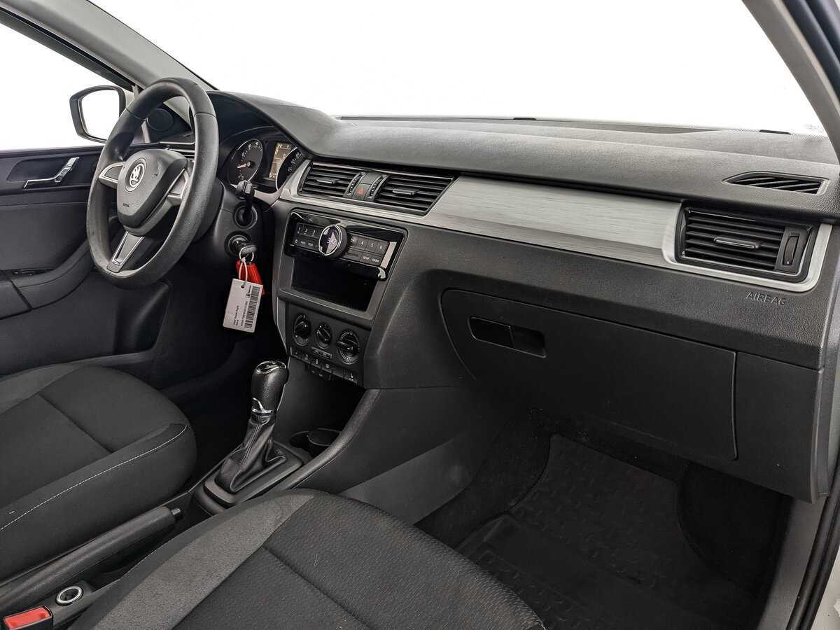 Купить Skoda Rapid, 2015, 177 980 км, фото №9