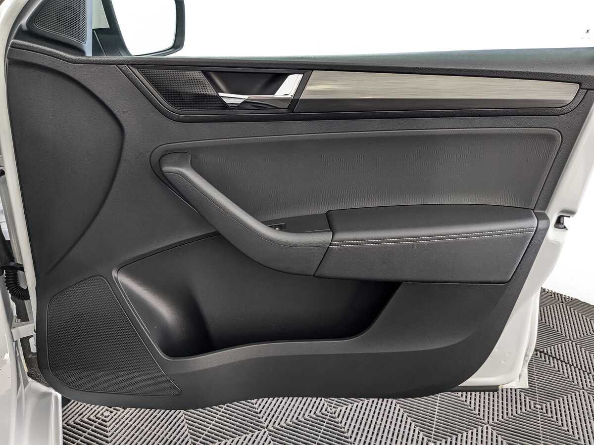 Купить Skoda Rapid, 2018, 57 987 км, фото №21