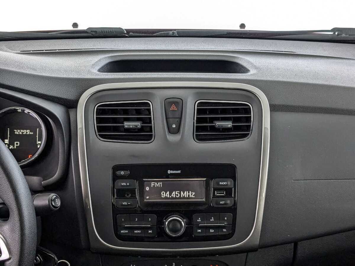 Купить Renault Logan, 2019, 72 296 км, фото №13