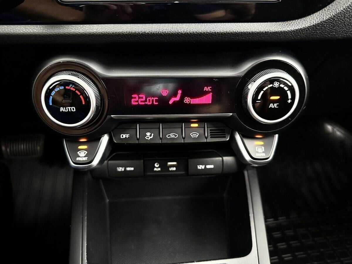 Купить Kia Rio, 2019, 83 480 км, фото №12
