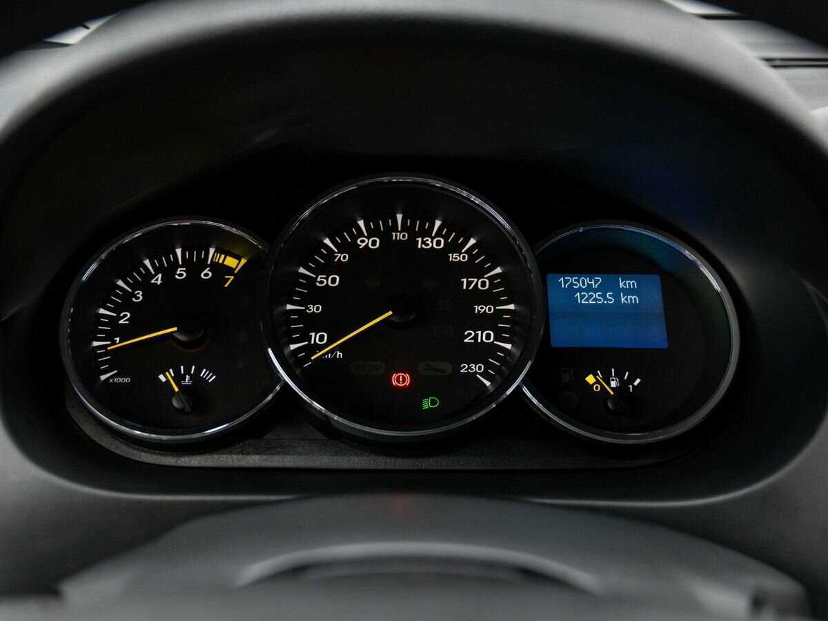 Купить Renault Fluence, 2013, 174 380 км, фото №20