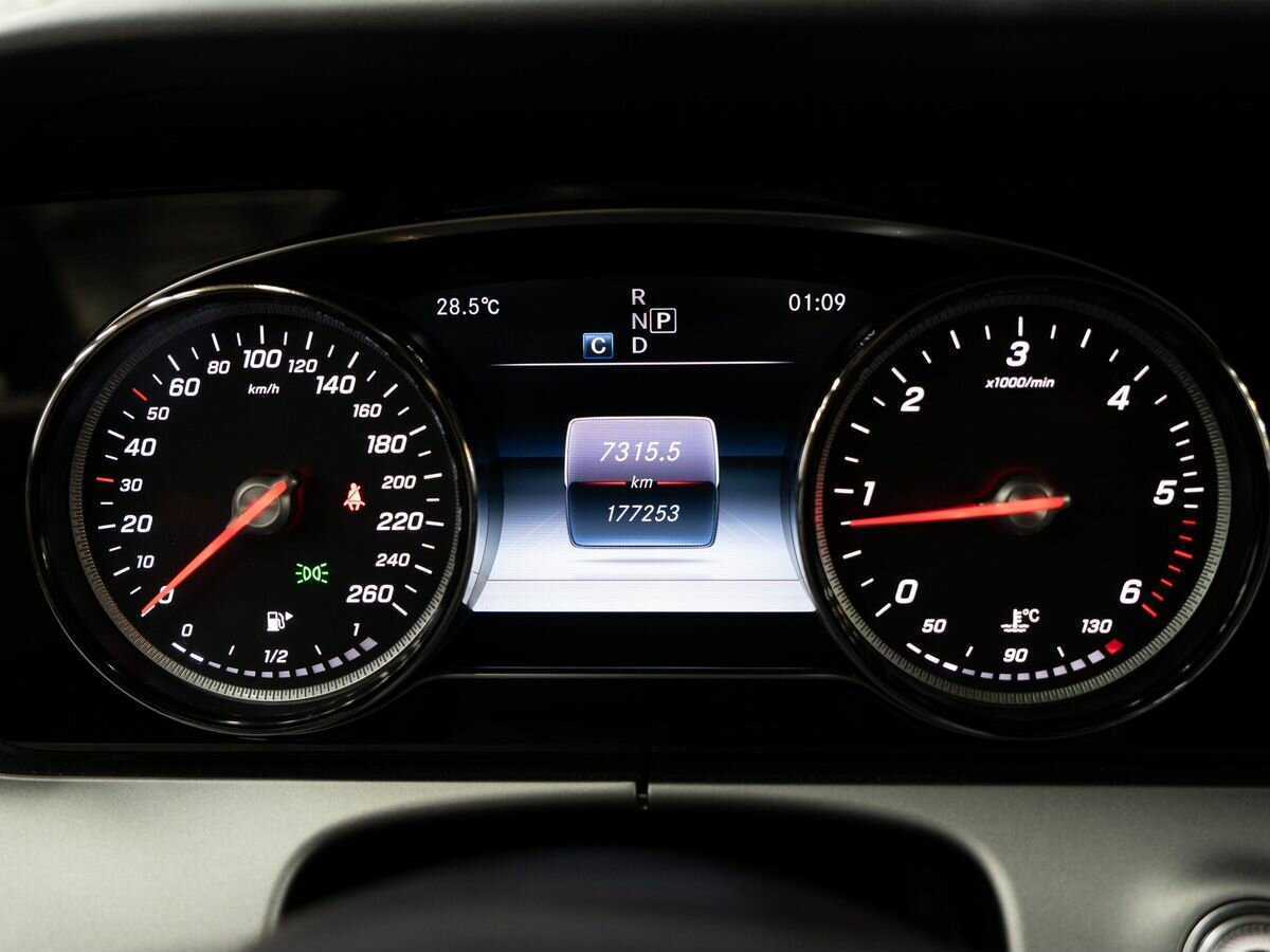 Купить Mercedes-Benz E-Класс 200 d, 2018, 177 251 км, фото №17