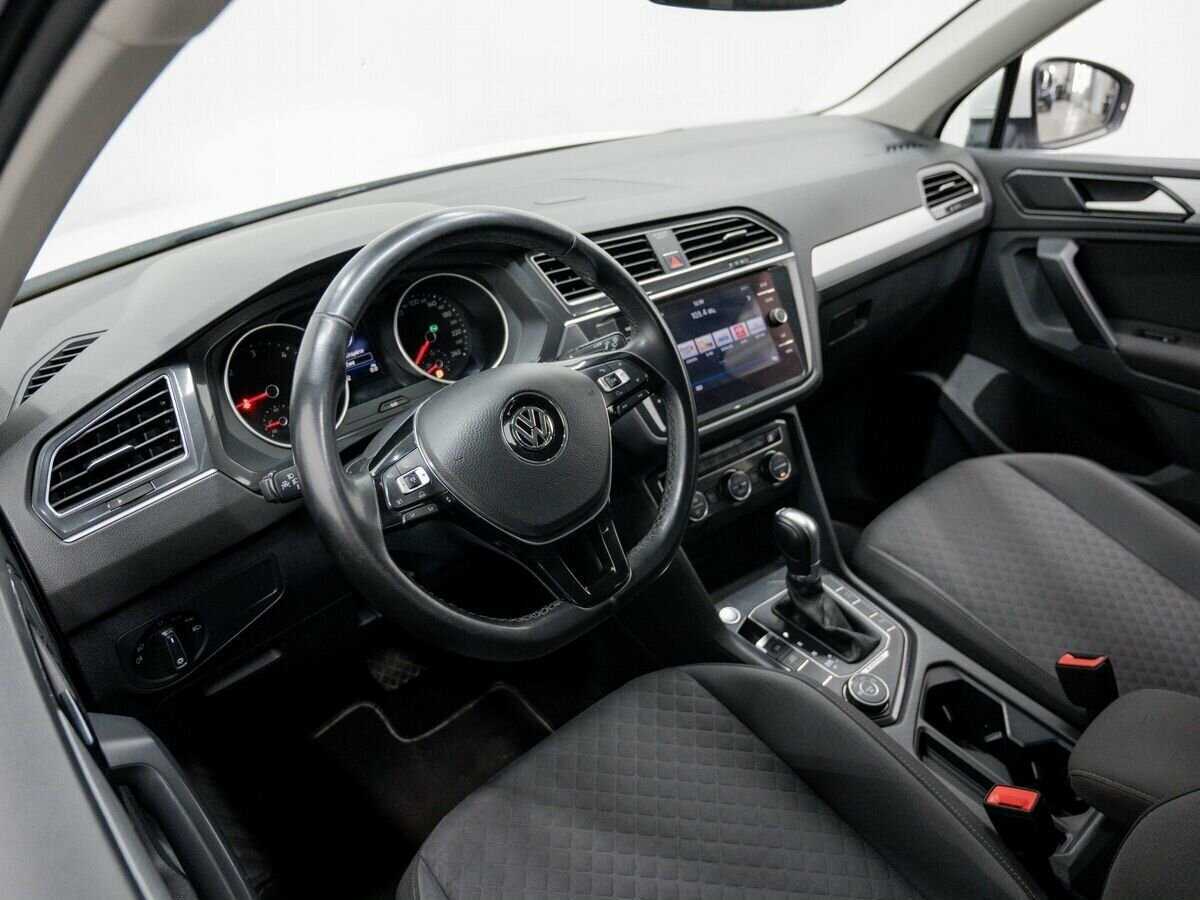 Купить Volkswagen Tiguan, 2018, 120 199 км, фото №16