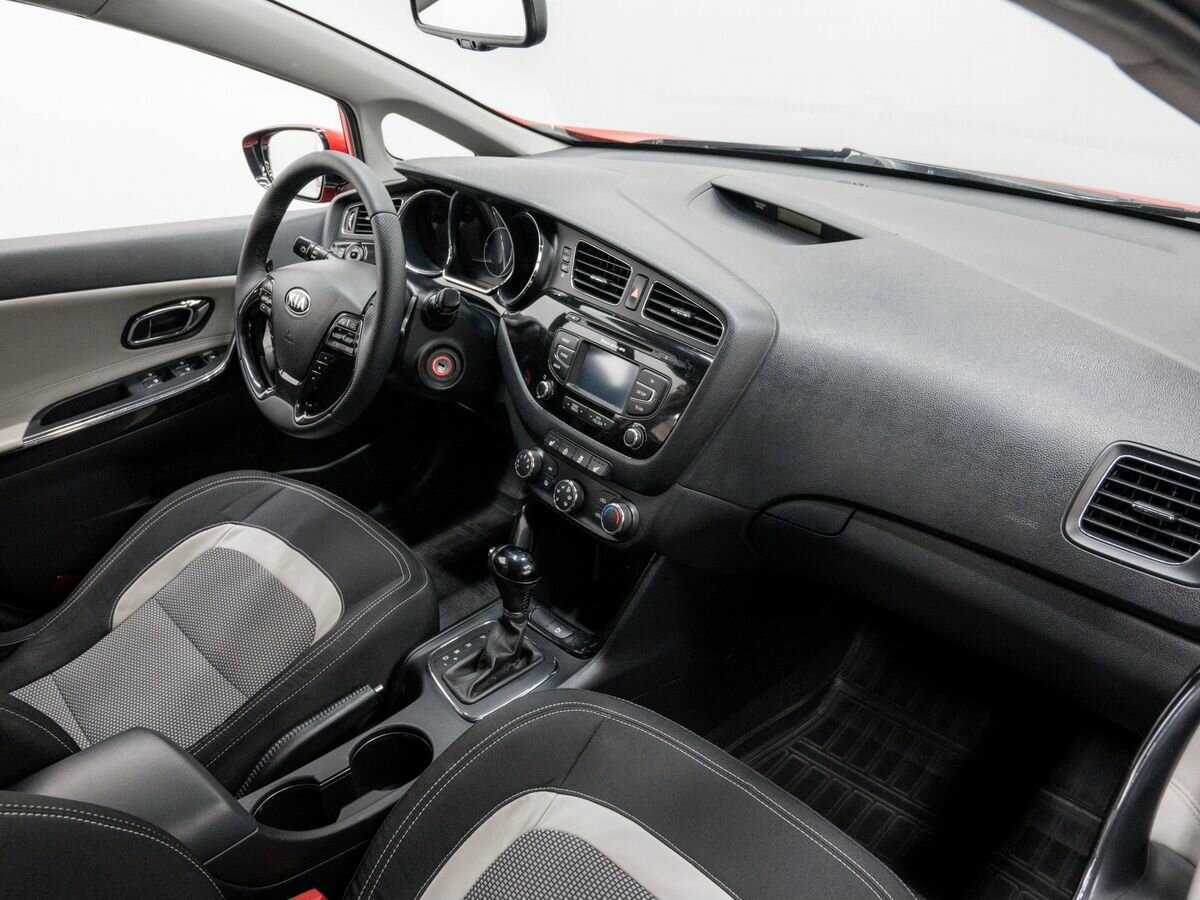 Купить Kia Ceed, 2014, 196 212 км, фото №8
