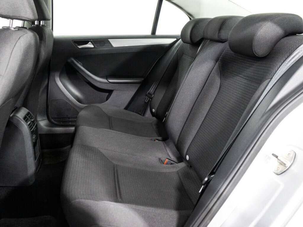 Купить Volkswagen Jetta, 2016, 106 093 км, фото №10