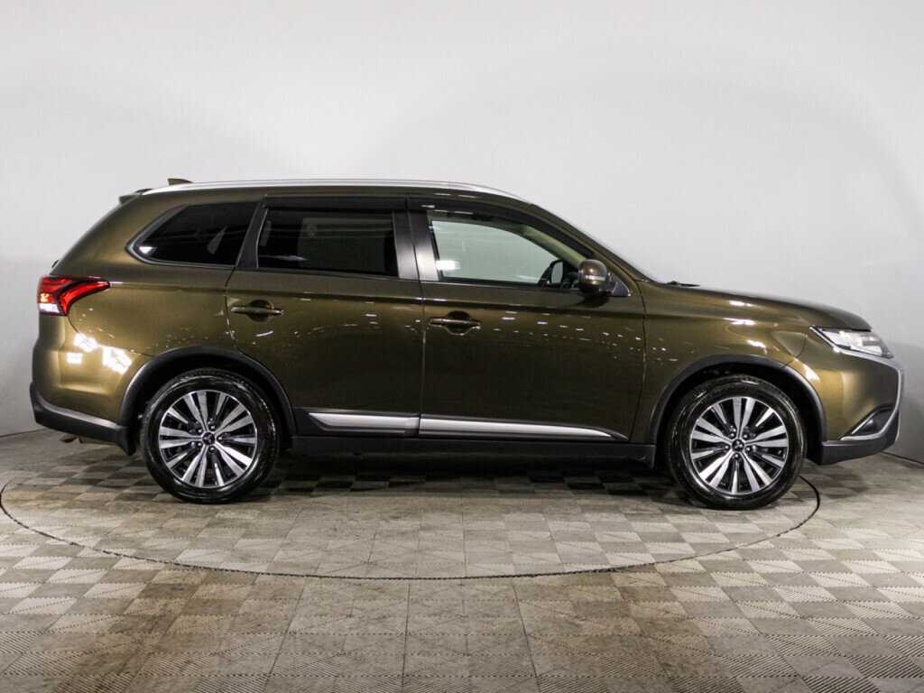 Купить Mitsubishi Outlander, 2019, 113 848 км, фото №4