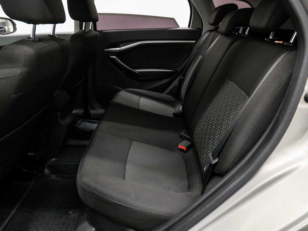 Купить Lada (ВАЗ) Vesta SW, 2019, 47 000 км, фото №13