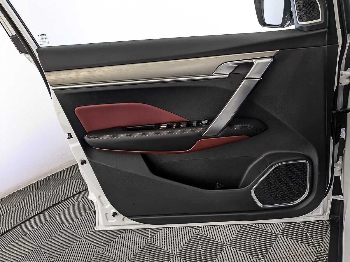 Купить Geely Coolray, 2023, 33 211 км, фото №19