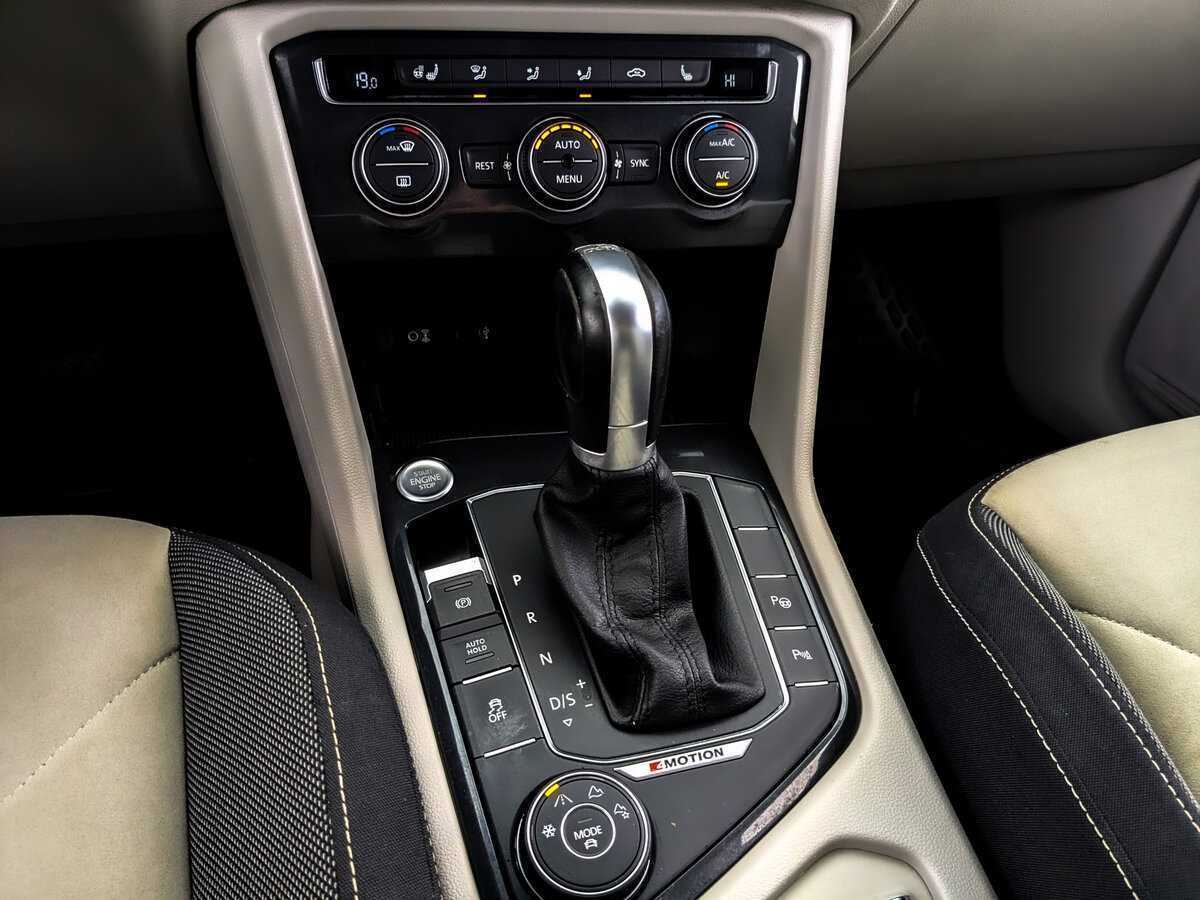 Купить Volkswagen Tiguan, 2017, 191 116 км, фото №25