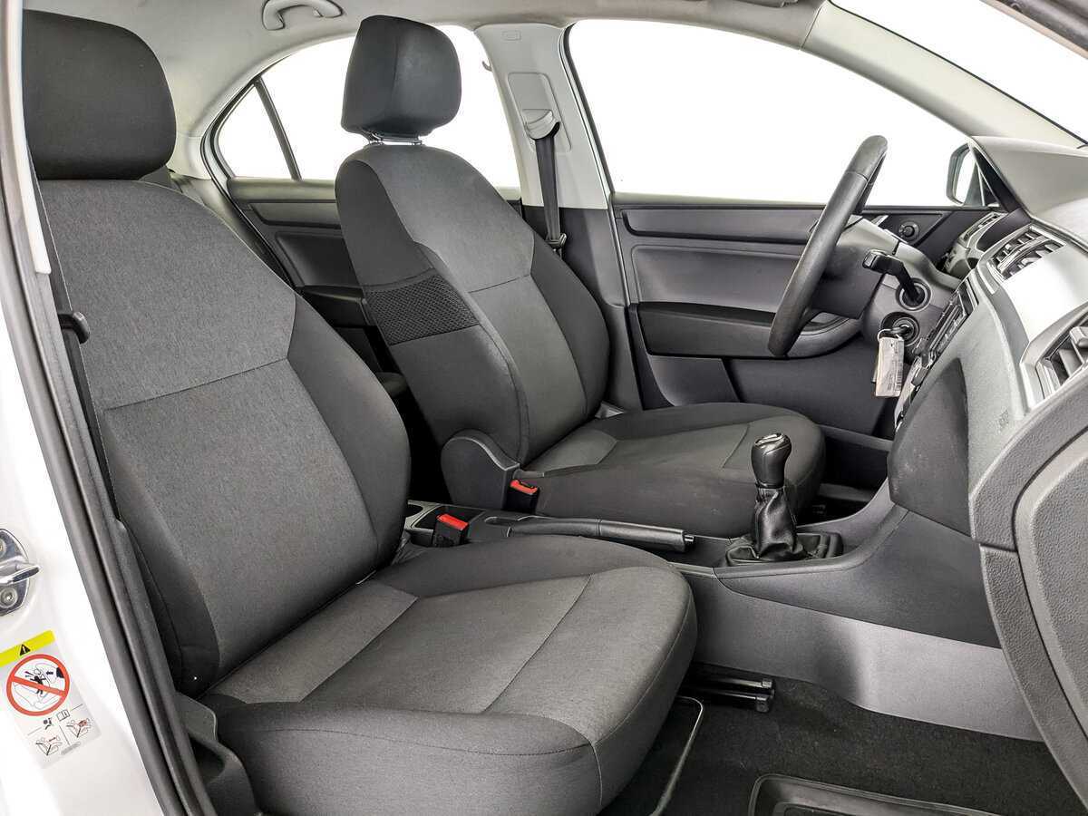 Купить Skoda Rapid, 2017, 110 902 км, фото №23