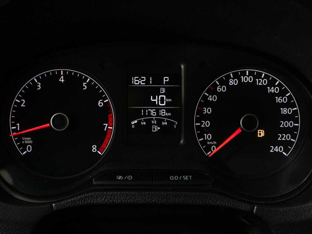 Купить Volkswagen Polo, 2016, 117 617 км, фото №12