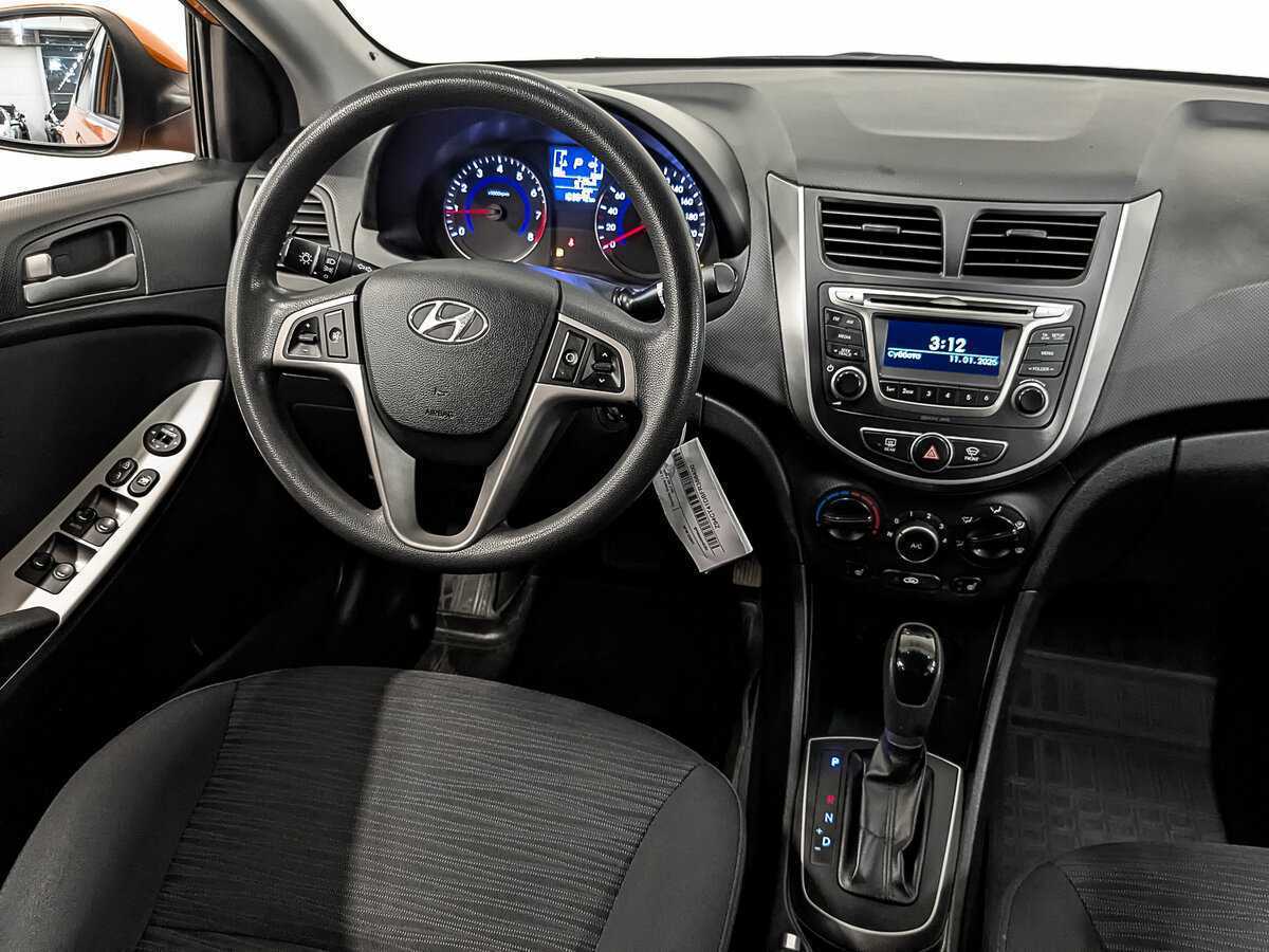 Купить Hyundai Solaris, 2015, 103 640 км, фото №23