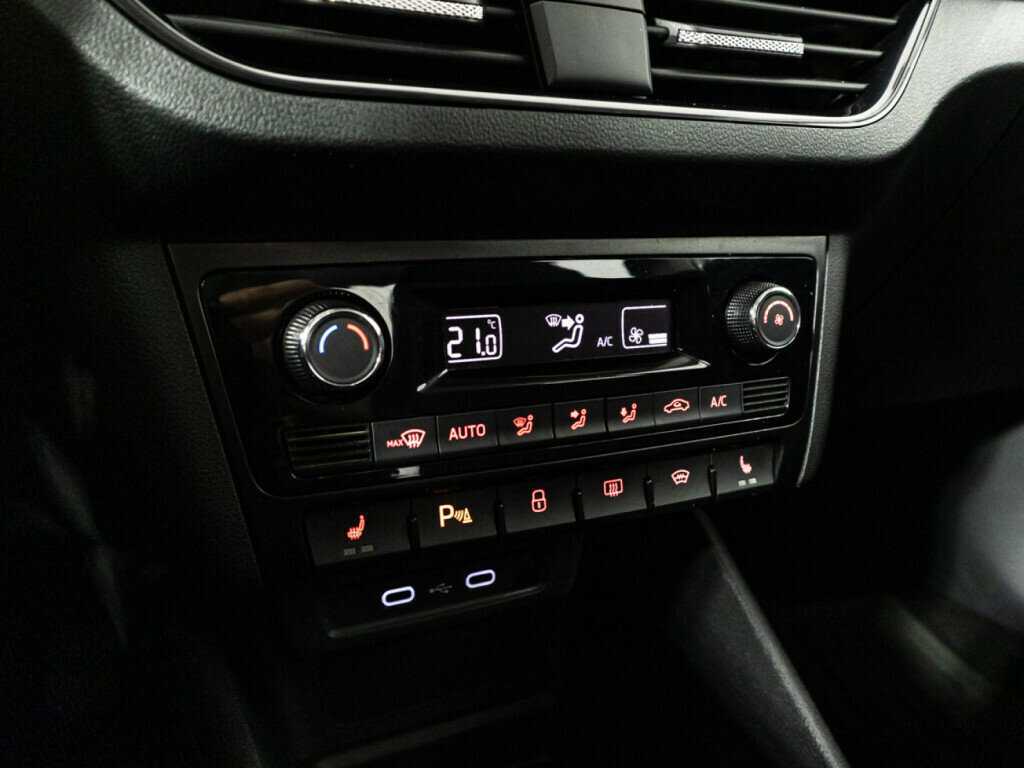 Купить Volkswagen Polo, 2021, 105 213 км, фото №16