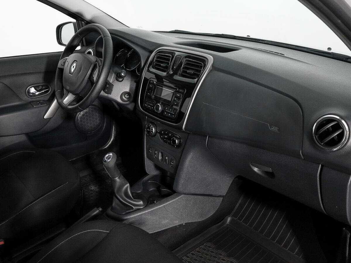 Купить Renault Sandero Stepway, 2017, 128 636 км, фото №9